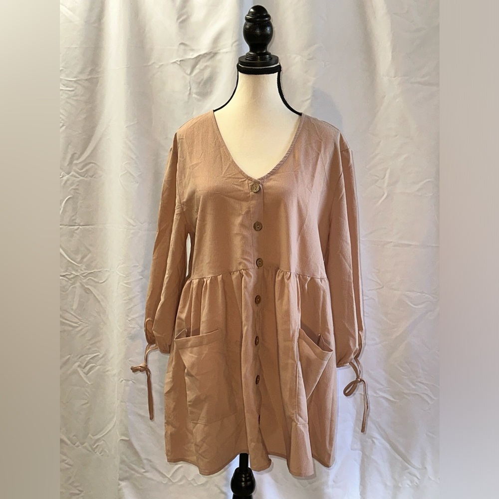 Tan Entro button up Babydoll top